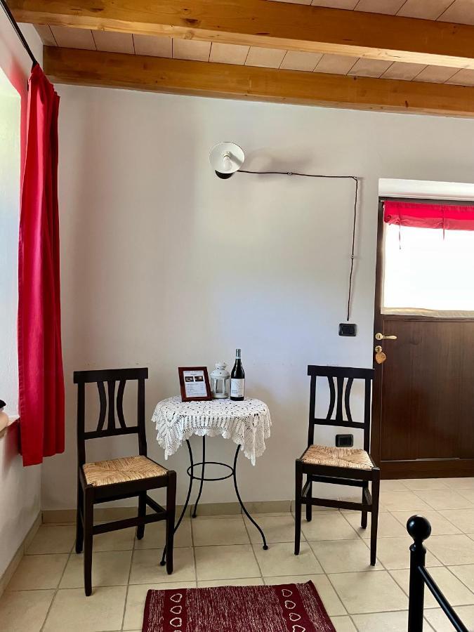 La Tana Del Picchio Villa Neviano degli Arduini Exterior foto